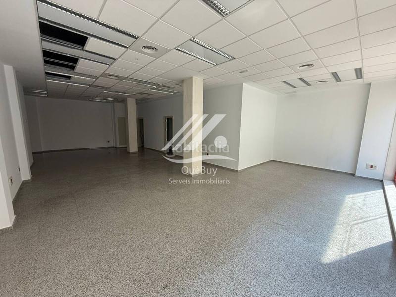 Foto 4f881457-6ebc-42db-b1aa-1898b24e75a7. Locale commerciale in Barris Marítims Tarragona