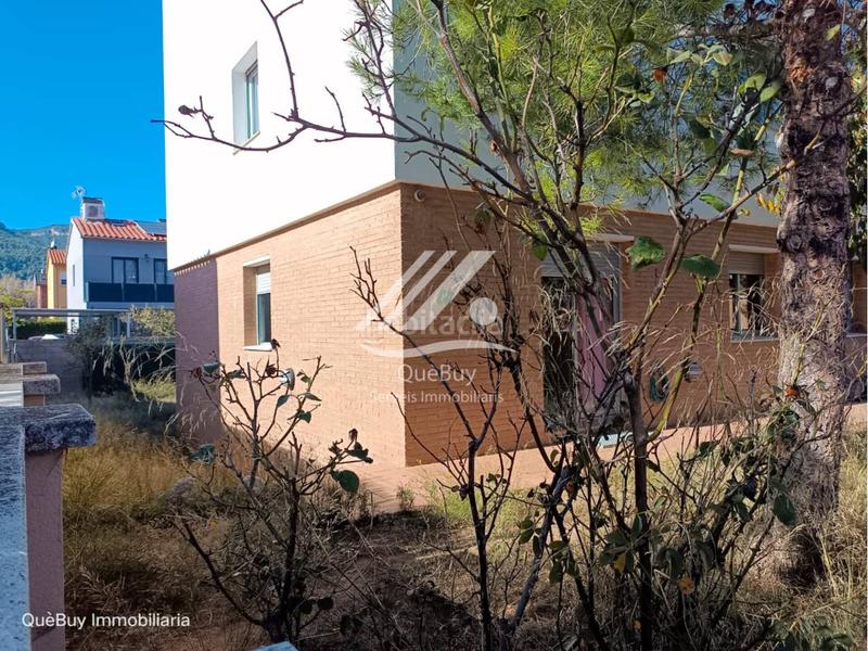 Foto 6a25b7c6-43d4-47ce-b7b9-64bc878f84b5. Piso  con jardín y parquin en venta en Montblanc