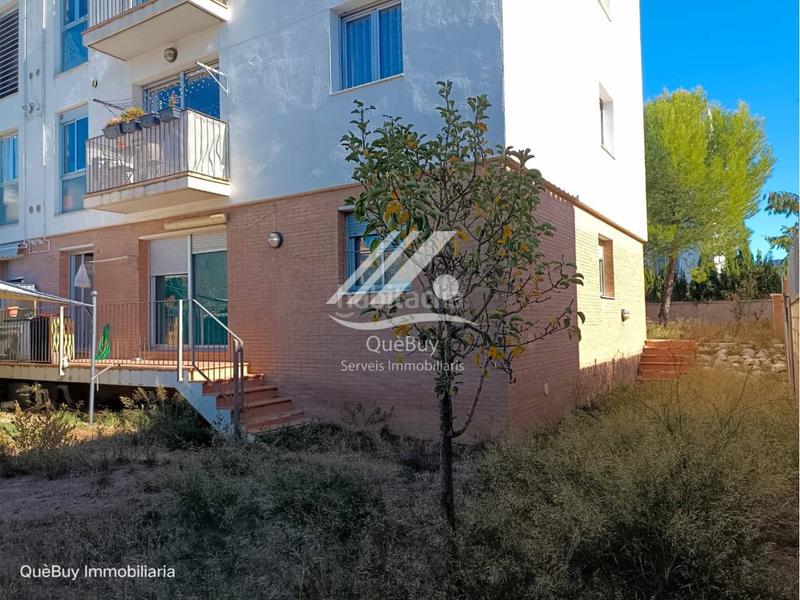 Foto dae2159c-9535-459b-b974-033da6b5a9e7. Piso  con jardín y parquin en venta en Montblanc