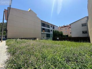 Terreny residencial  Carrer enric granados