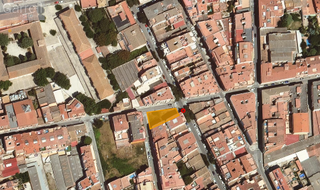 Terreny residencial  Carrer nou