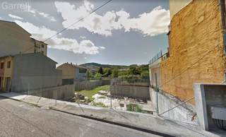 Terreny residencial  Cl compositor josep vicens  -  olot (girona)
