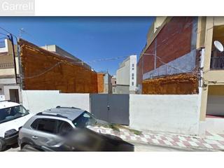Terreny residencial  Carrer de montagut. 6 pisos  bajos 10 plazas de parquing