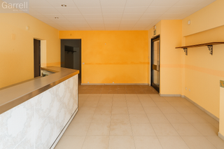 Local commercial  Carrer de valenti almirall