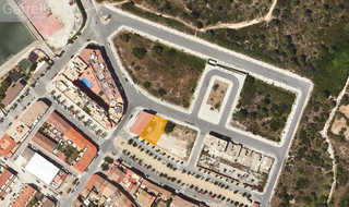 Terreny residencial  Avinguda estatut