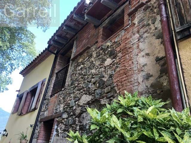 Foto 292c799d-6d55-4665-98c2-0f5edbfb8842. Casa adossada a Osor