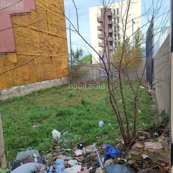 Foto bd100c25-f9d6-4509-b62c-d2926f1f6006. Terreny residencial a Eixample Sud-Migdia Girona