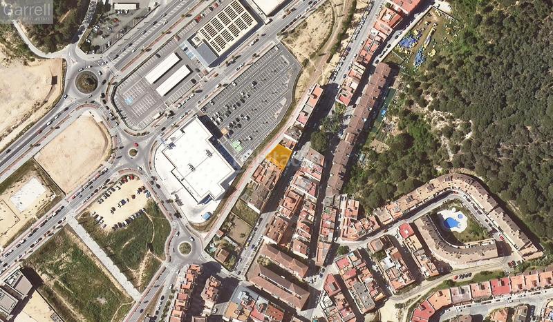 Foto 59ddc4f7-da2e-4579-b0a3-de46f148e100. Terreny residencial a Mont Ferrant-Joan Carles I Blanes