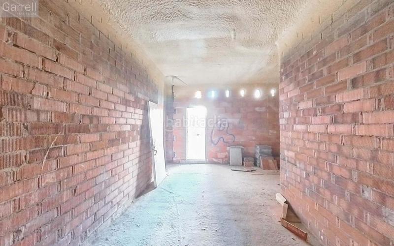 Foto 13f9609e-ea28-4c5b-955c-b3cdb93069db. Local comercial a Parets del Vallès