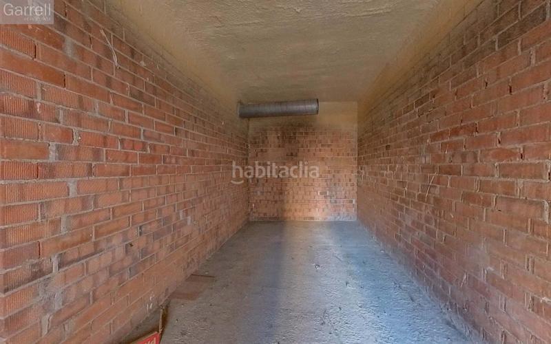 Foto f57c313b-1428-4a40-a3f9-5a710173f8f7. Local comercial a Parets del Vallès