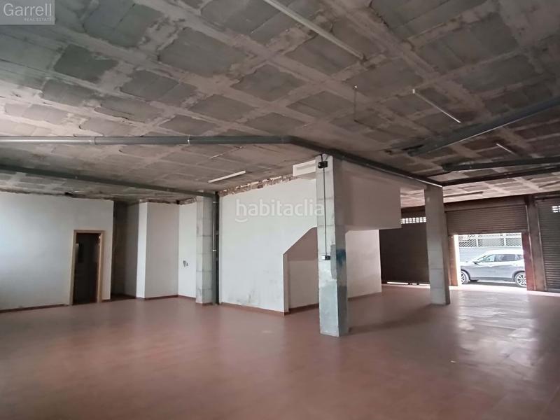 Foto f04a8bfd-935a-478e-9cdc-25d49c1e5067. Local comercial en Estació de França Mollet del Vallès