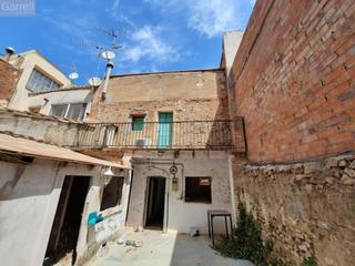 Casa  Ar font vella 
 falset [tarragona]