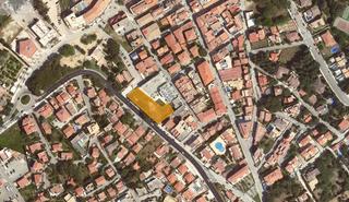 Residential Plot  Carrer port de la selva 
 llança (girona)