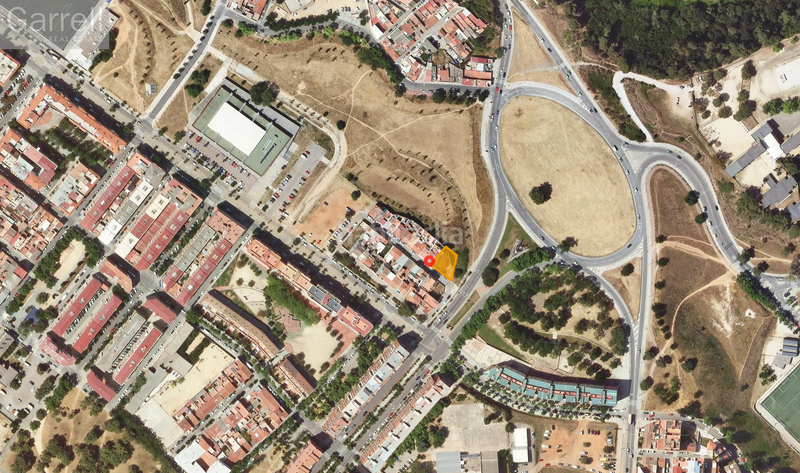 Foto 79deb921-5792-439f-b333-56156aab9c53. Terreny residencial a Torrent del Capellà Sabadell