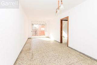 Flat  Cl bartomeu robert  
es: pl: pt:
 mollet del valles (barcelona