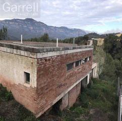 Chalet  Cl coma grossa 
 castellar del valles (barcelona)