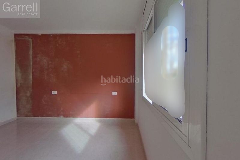 Foto fe6e3072-7ea2-4ed1-9693-a57b1924ae09. Pis a Deltebre