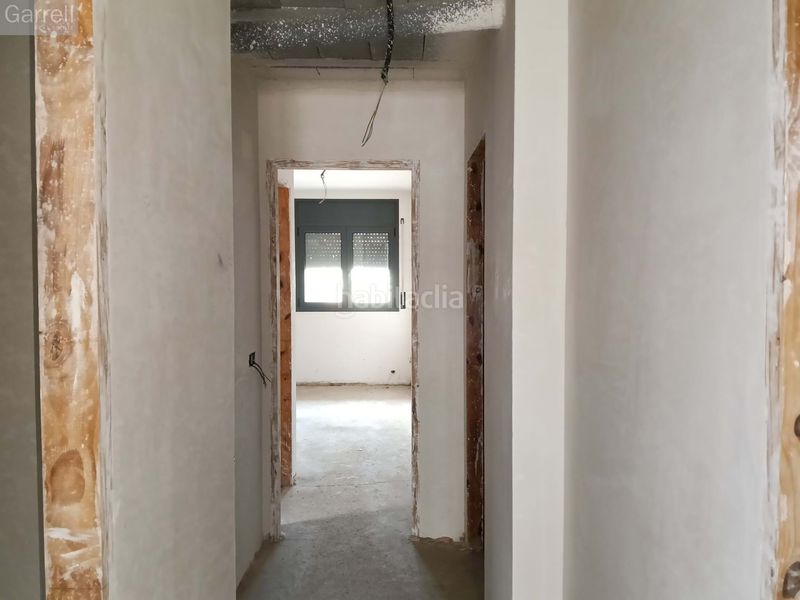 Foto 0a9653a5-50b6-49b6-9dcf-89e548790427. Edificio in Manlleu