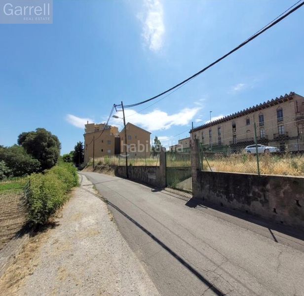 Foto a8bbdce8-44de-4697-8c09-fae1e34ce685. Terreny residencial a Celrà