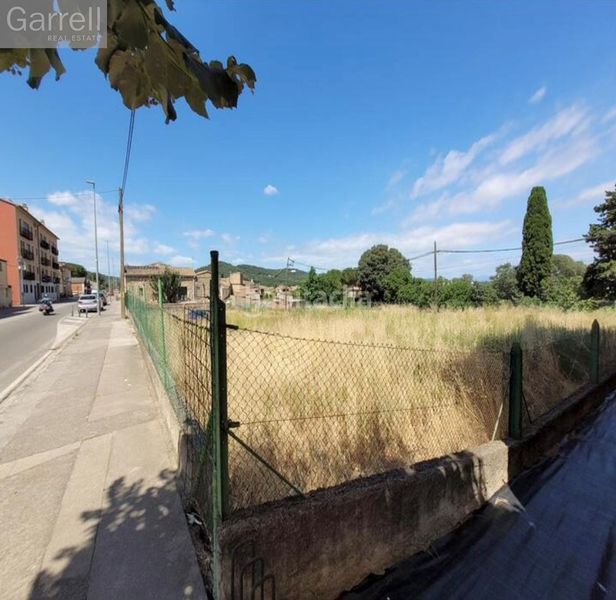 Foto ad5d67a6-0f8f-46aa-86ce-4d0eaa92e868. Terreny residencial a Celrà