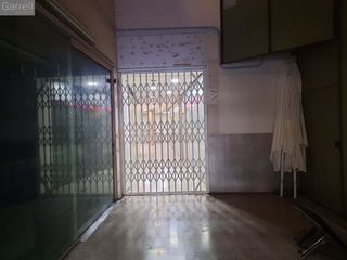 Locale commerciale  Pz porxada 
 es: pl: pt:
 granollers (barcelona)