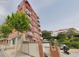 Etagenwohnung  Cl primer de maig  es: pl: pt:
 el masnou (barcelona). Sin posesiónimposibilidad de visita interior.