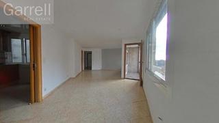 Etagenwohnung  Rd o'donnell 
pl: pt:b
 mataro (barcelona). Piso okupado