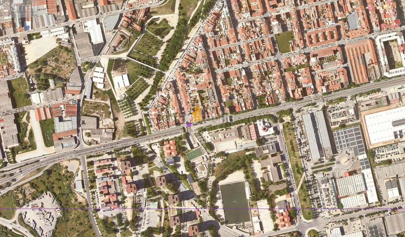 Foto 56b6d76c-b3c4-4559-af7f-dc2654a46837. Terreno residenziale in Can Palet Terrassa