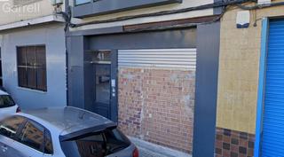 Local Comercial a CL TORRIJOS 
 Es: Pl: Pt:
 MATARO (BARCELONA)