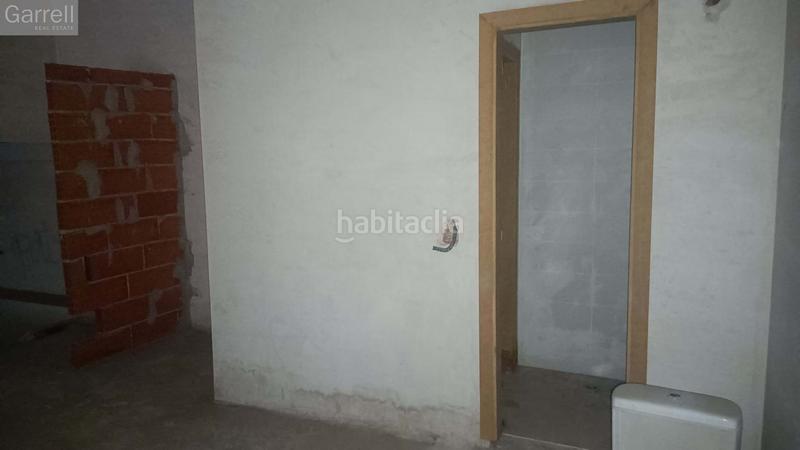 Foto f26ea173-4b27-432f-8630-a312e7011e3a. Local comercial a Parets del Vallès