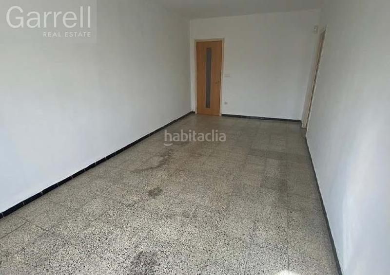 Foto 946b16a5-1203-4449-8d1d-2c9a8b603053. Etagenwohnung in Creu de la Mà Figueres