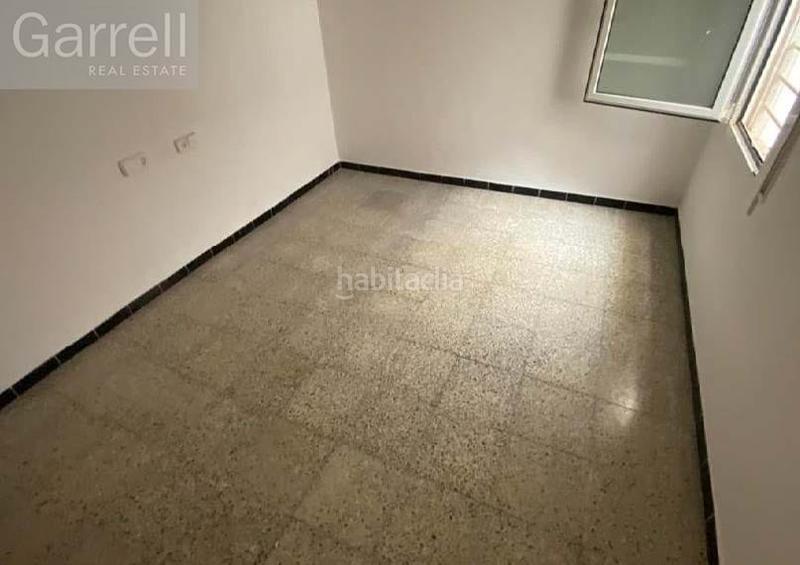 Foto 6d5f9b34-c179-479d-8878-afaa8796f3b9. Piso en Creu de la Mà Figueres