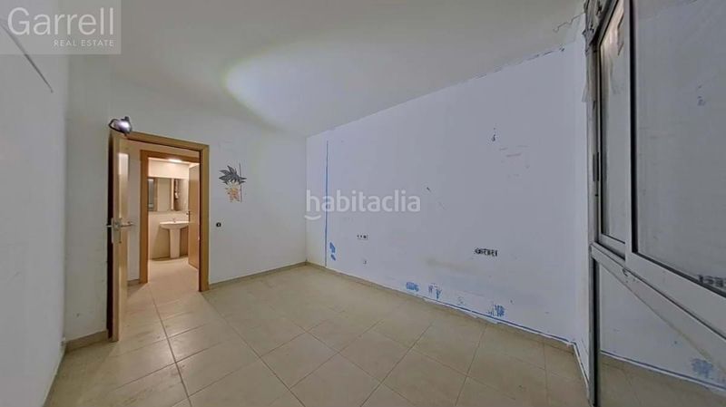 Foto 7049ac3f-3d89-47a9-8604-9ebfbf45f434. Piso en Creu Alta Sabadell