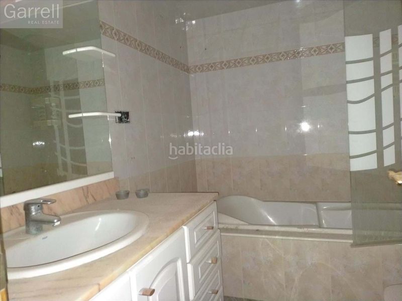 Foto 75a7d9de-5245-47a0-b767-1a33b7bb034d. Casa adossada a Sant Pere Nord Terrassa