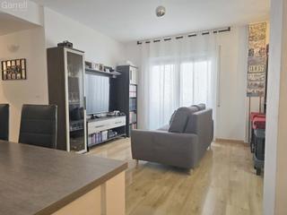 Appartement  Carrer del far 
 n- es: pl: pt:
 figueres (girona)