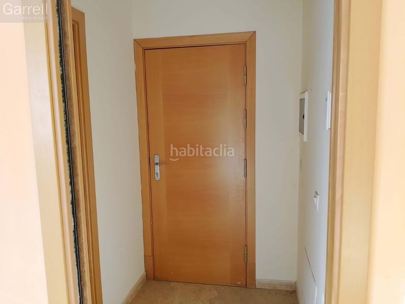 Foto fca26989-fefa-4297-9d4e-ea28acfc33bb. Geschäftsraum in Nulles