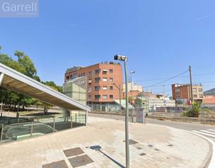 Flat  Cr ripollet  n- es:a pl: pt:
 montcada i reixac (barcelona)