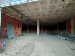 Local commercial  Cl sauc 
 quart (girona)
