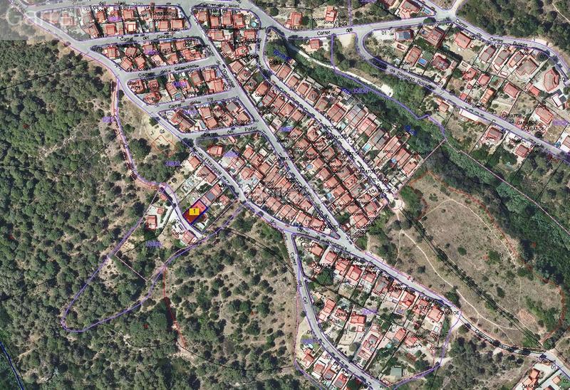 Foto fe96d14c-9ce5-44ff-bd4b-bb3bbf28a1b6. Terreno residencial en Mas d´en Gall Esparreguera