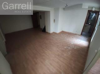 Local commercial  Carrer ramon llull 
 n- pl:en pt:
 cardedeu (barcelona)