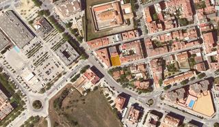 Terreny residencial  Cl pau 
 figueres (girona)