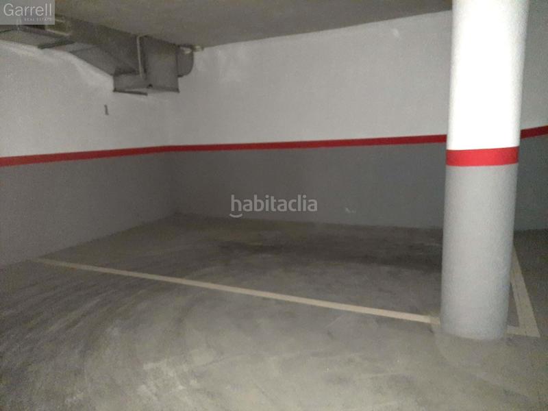 Foto c2fe0e83-08b8-499b-bc45-1ec9202d2493. Autoparkplatz in Font Verda Granollers