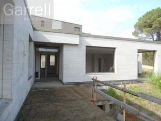 Xalet  Avinguda del golf 
 vallromanes (barcelona)