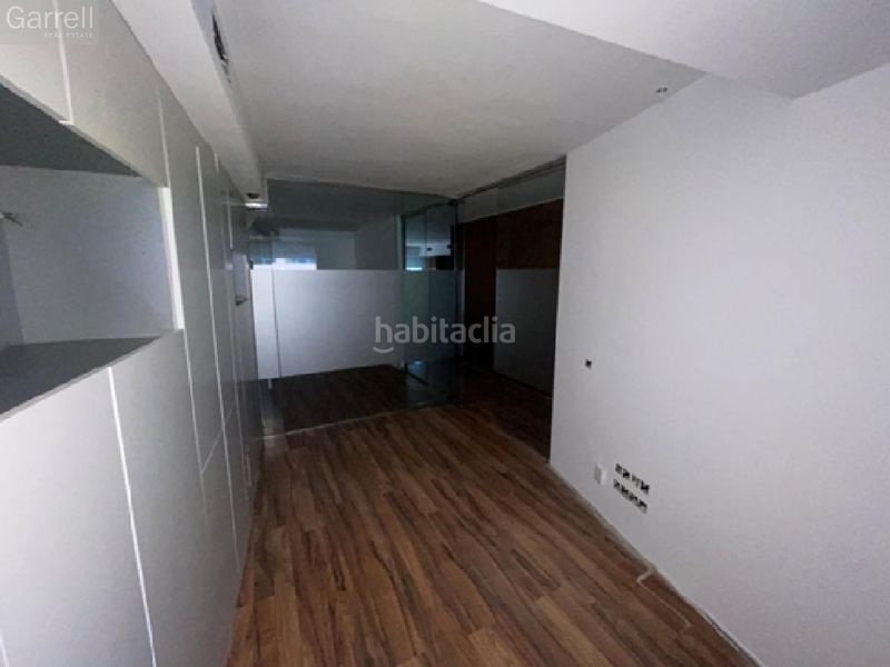 Foto 3cc9e874-52a9-42cf-a803-af51b5b4bf35. Local comercial a Eixample Tarragona