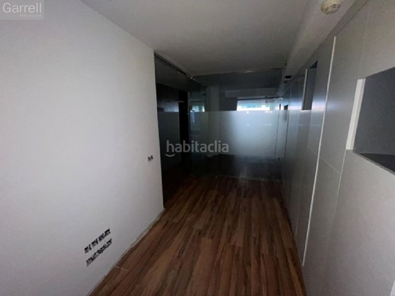 Foto 437ce0bf-05bc-4510-bf3c-14aa12be17c8. Local comercial a Eixample Tarragona