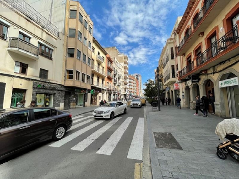 Foto bc5d0416-145f-475c-ba92-c9563e87d15c. Local comercial a Eixample Tarragona