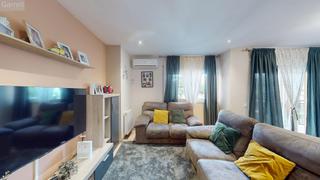 Appartement  Cl santiago ramon y cajal 
 es:a pl: pt:
 salt (girona)