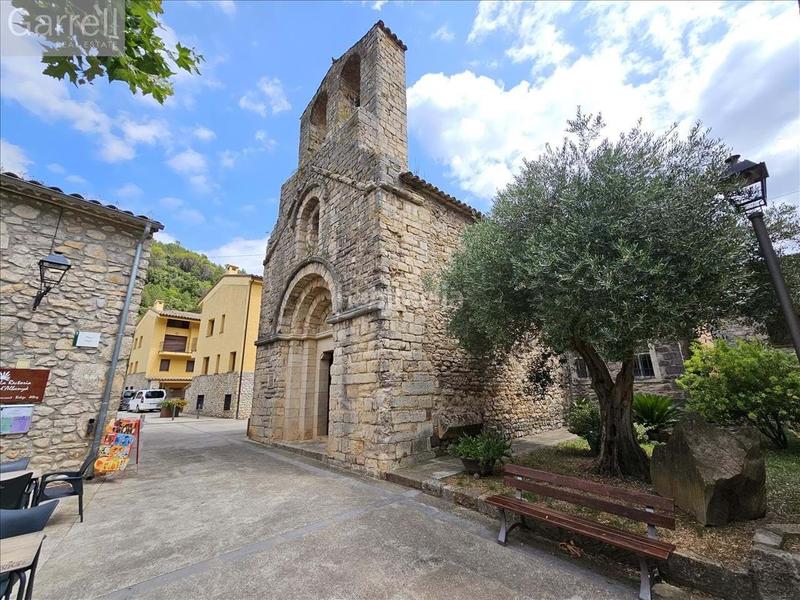 Foto 1334bc42-d261-4842-8b78-9685d02f2c05. Edificio in Albanyà