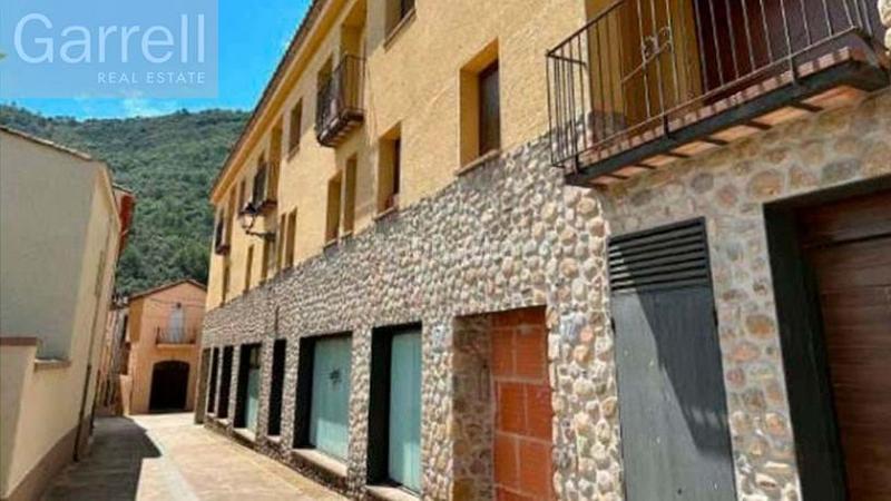 Foto 04379d25-4f0a-48a1-b0d5-09f43a8d34e2. Edificio en Albanyà