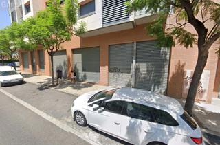 Business premise in CL PUIG I FERRATER 
Pl: Pt:
 REUS (TARRAGONA)